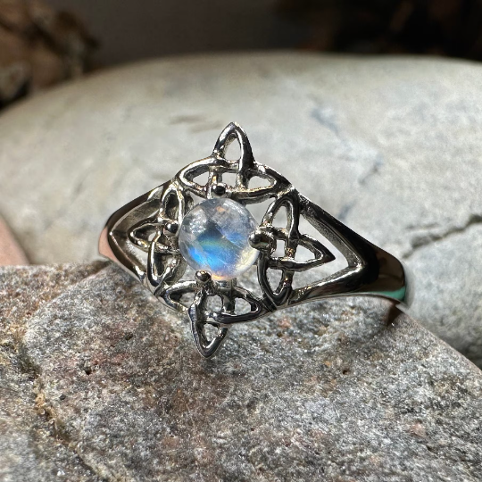 Celtic Starshine Moonstone Ring in Sterling Silver
