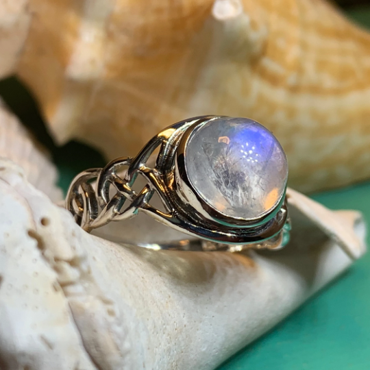 Rhianna Celtic Knot Moonstone Ring