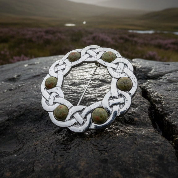 Iona Celtic Knot Brooch - Handmade in Scotland