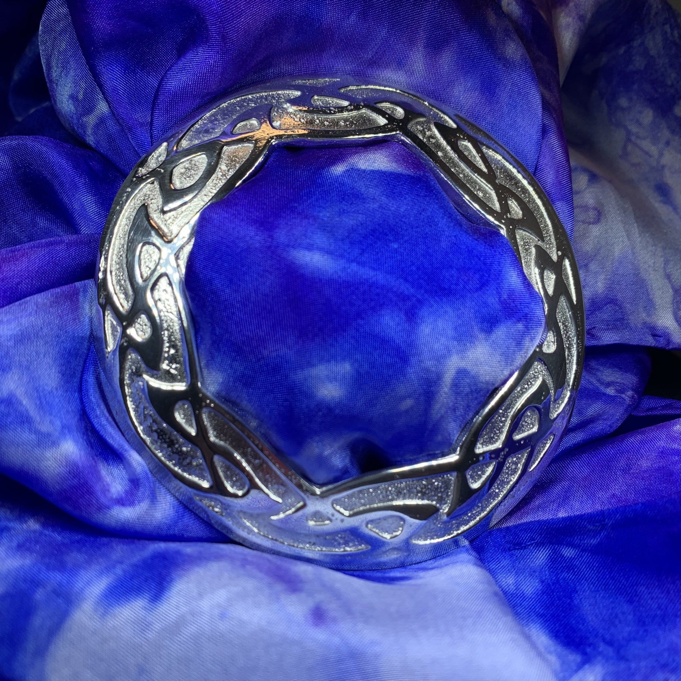 Large Celtic Knot Scarf Ring - Handmade in Scotland