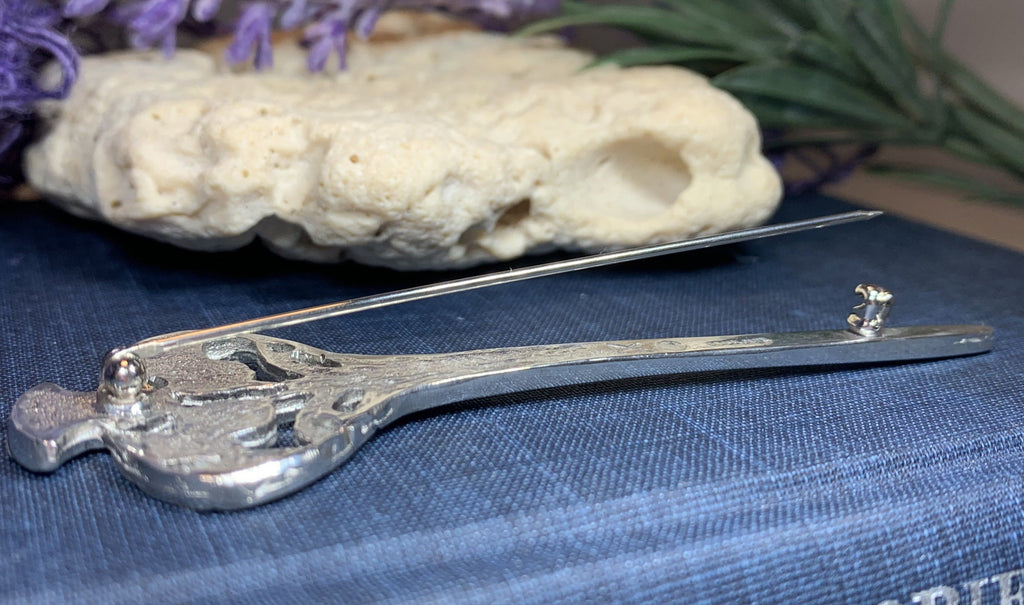 Euan Thistle Sprig Kilt Pin - Handmade in Scotland