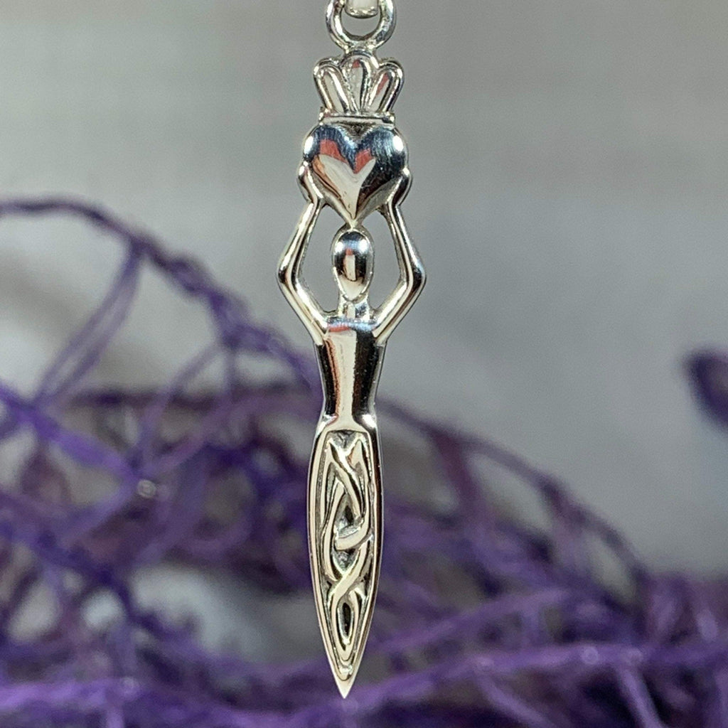 Danu Claddagh Necklace