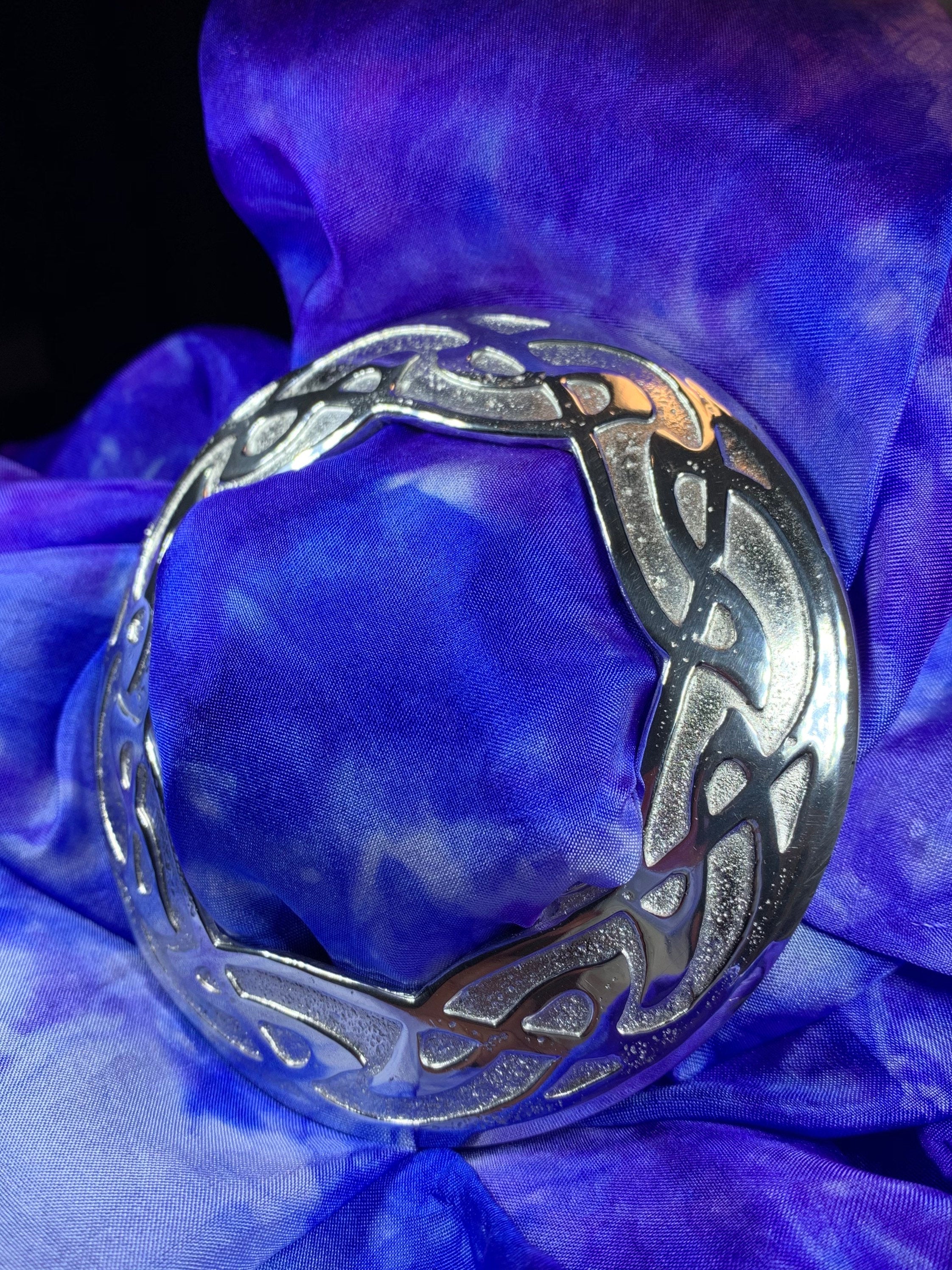 Large Celtic Knot Scarf Ring - Handmade in Scotland