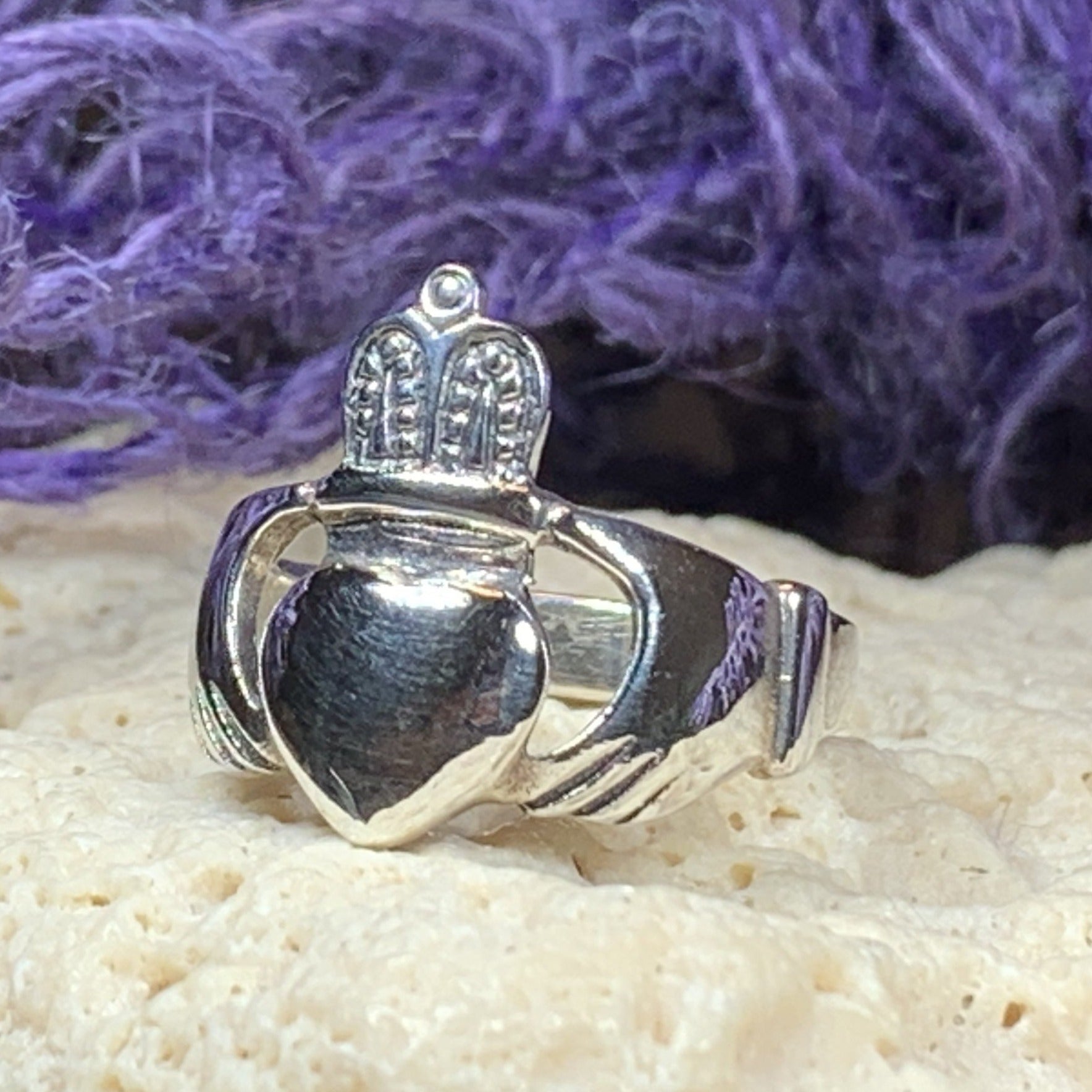 Cobh Claddagh Ring