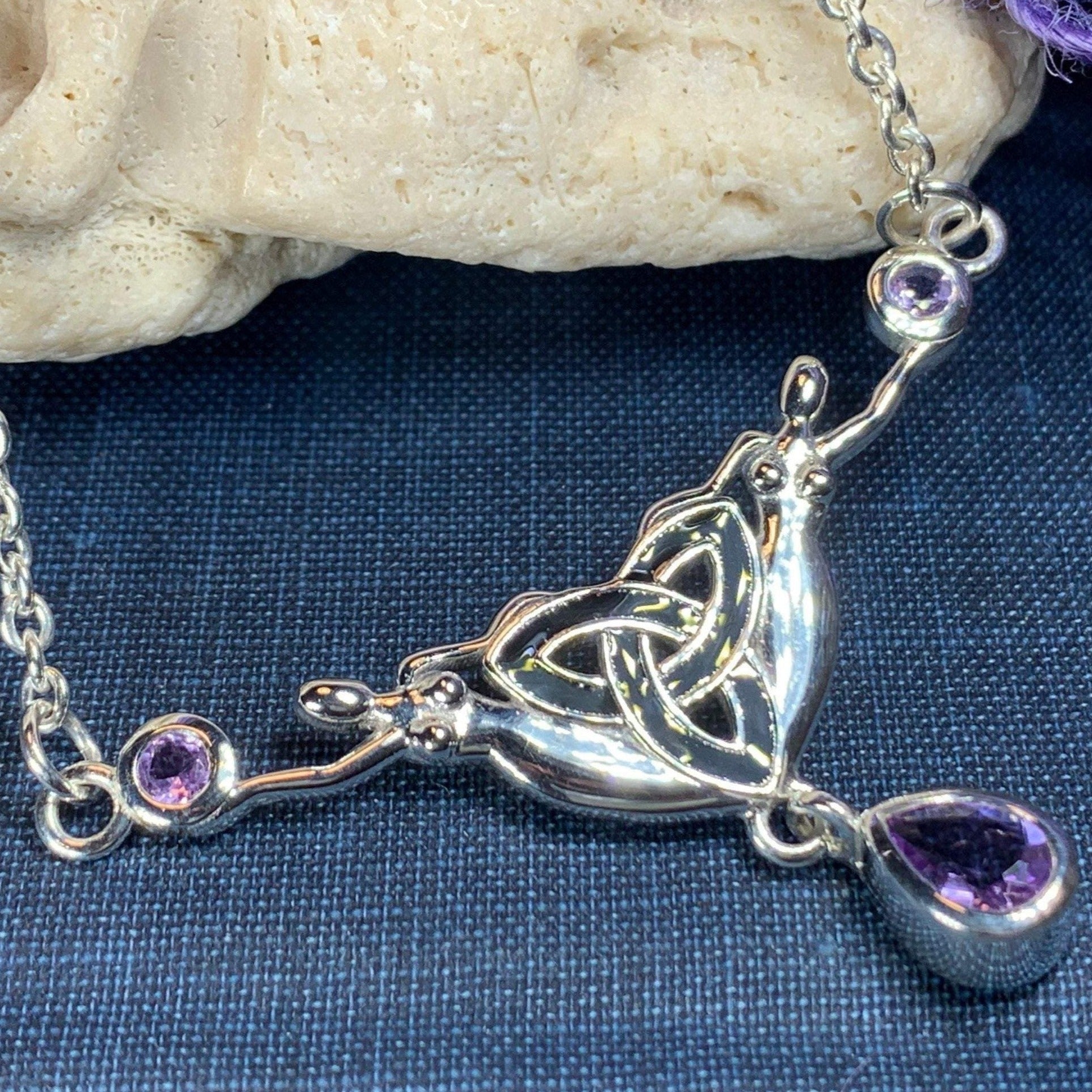 Trinity Knot Goddess Necklace