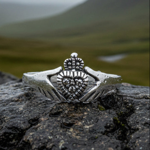 Donegal Irish Claddagh Ring with Sterling Silver