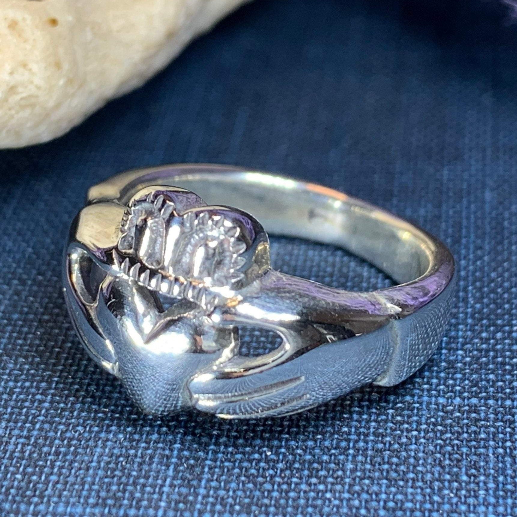 Castlerea Irish Claddagh Ring in Sterling Silver