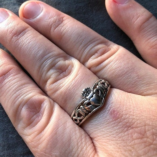 Irish Claddagh Chevron Ring in Sterling Silver