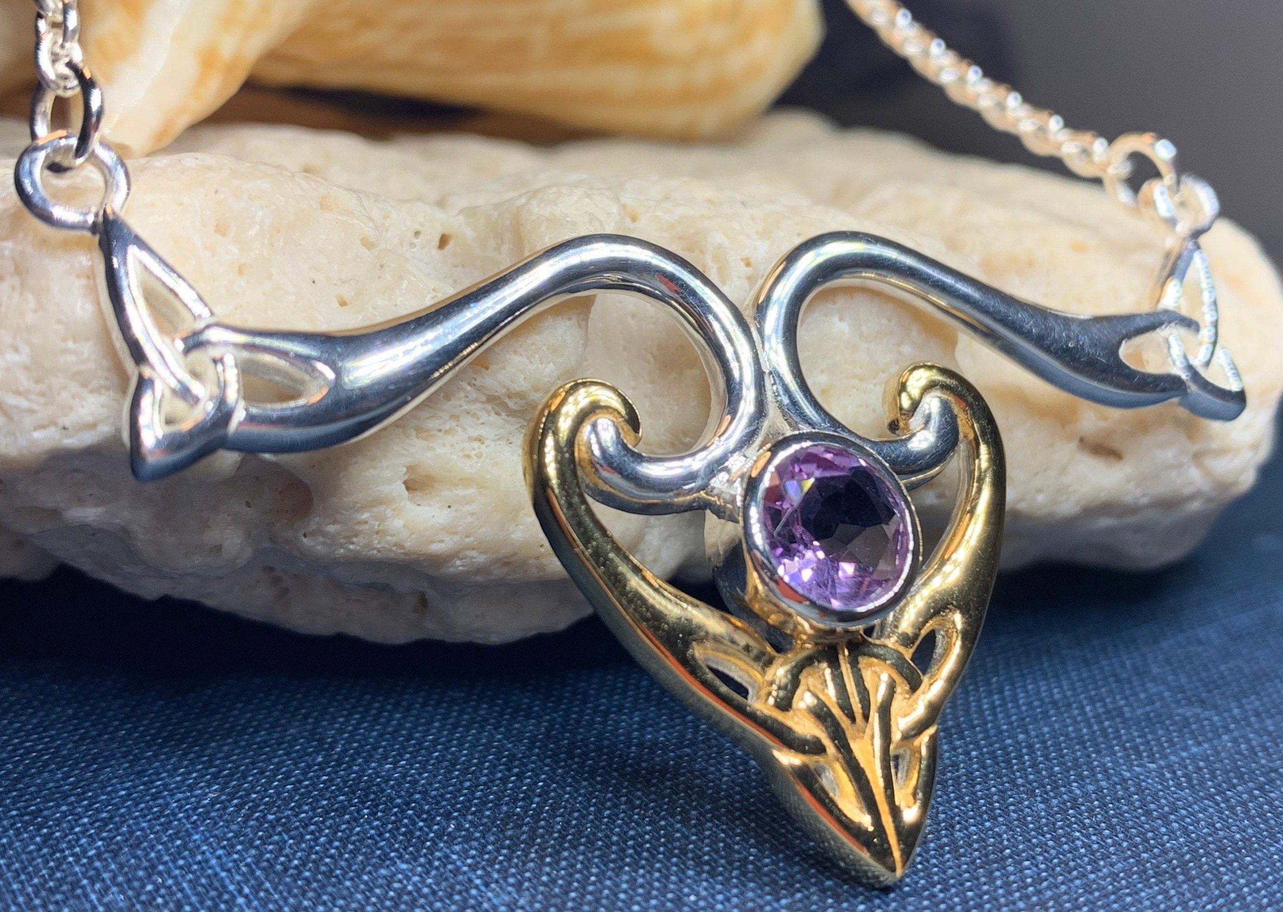 Koribella Trinity Knot Necklace