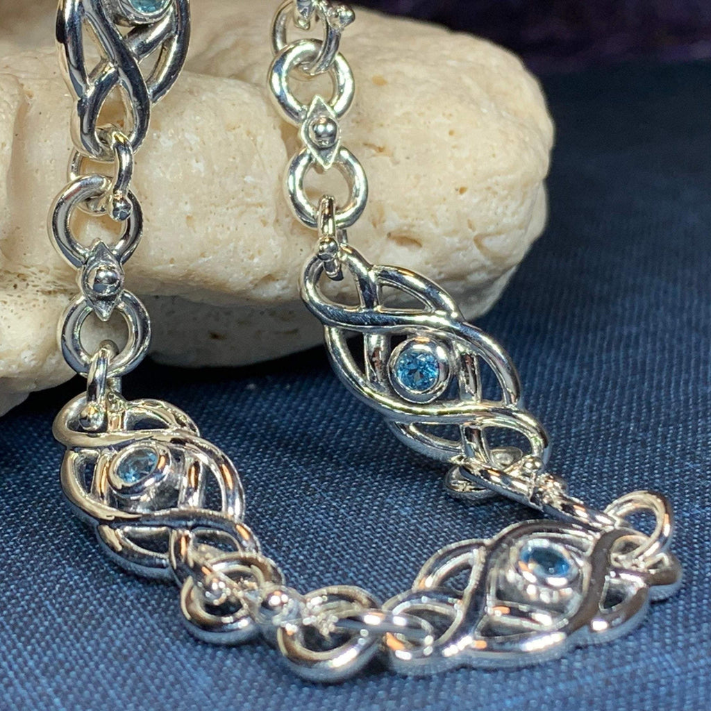 Kennocha Love Knot Bracelet
