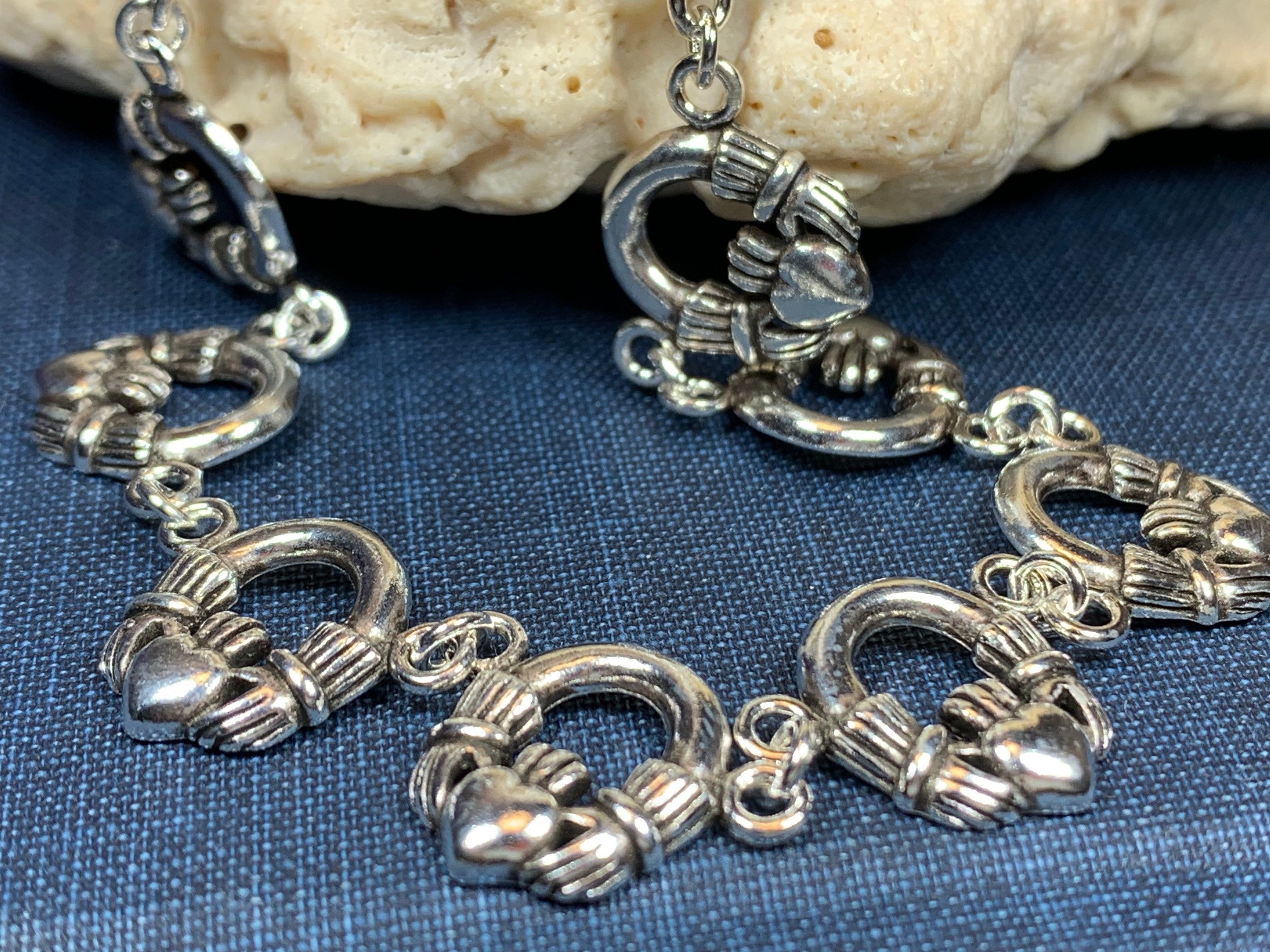 Fianna Claddagh Bracelet