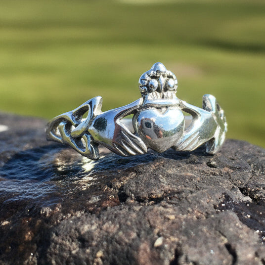 Finnea Irish Claddagh Ring in Sterling Silver