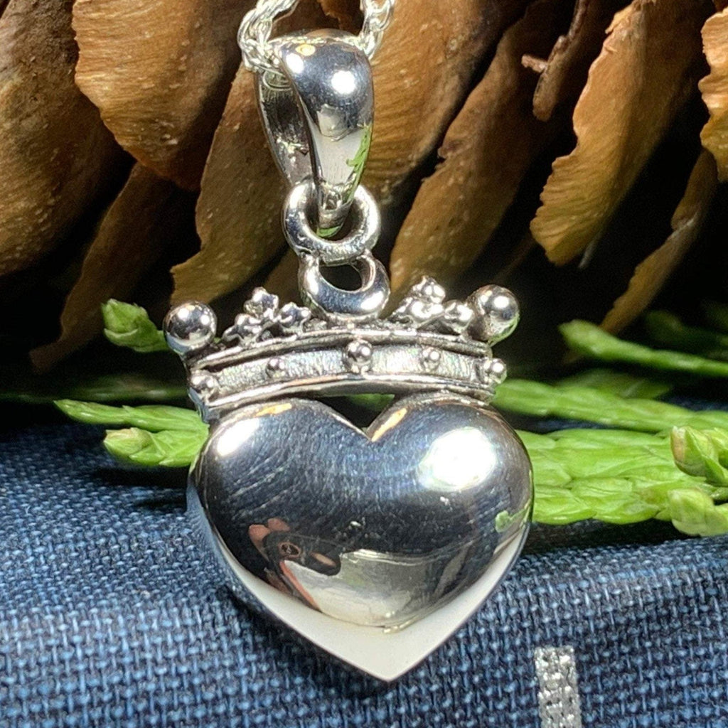 Crescent Moon Claddagh Necklace