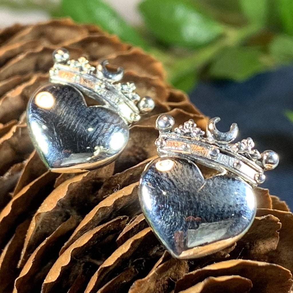 Celtic Irish Claddagh Post Earrings