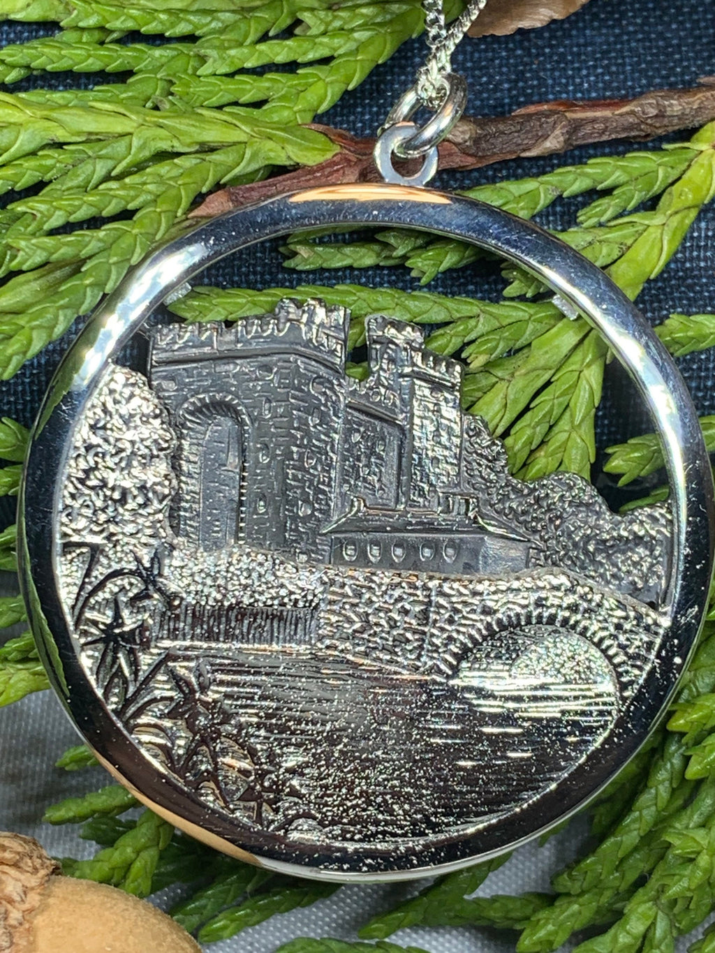 Celtic Bunratty Castle Necklace