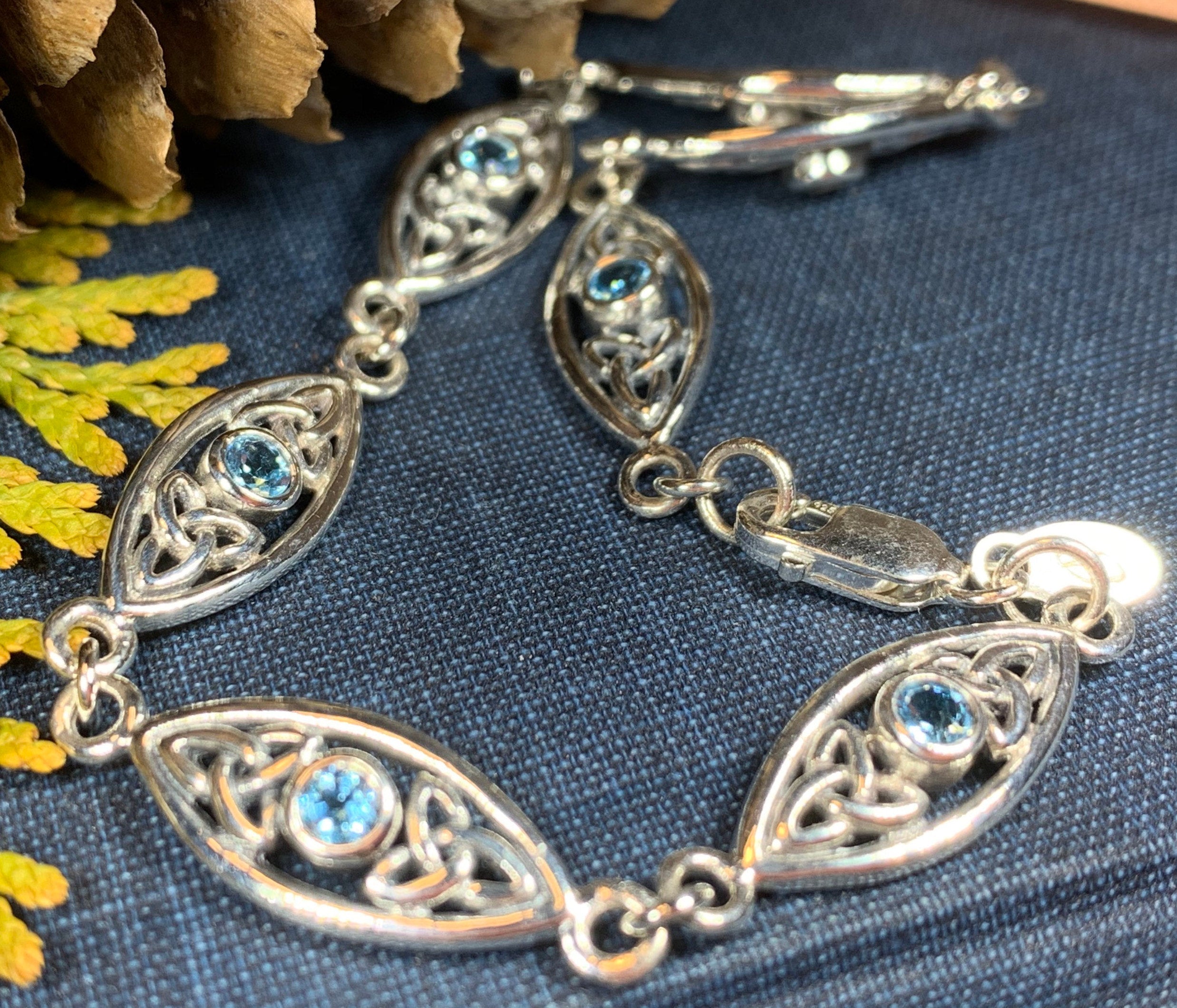 Rosalea Trinity Knot Bracelet