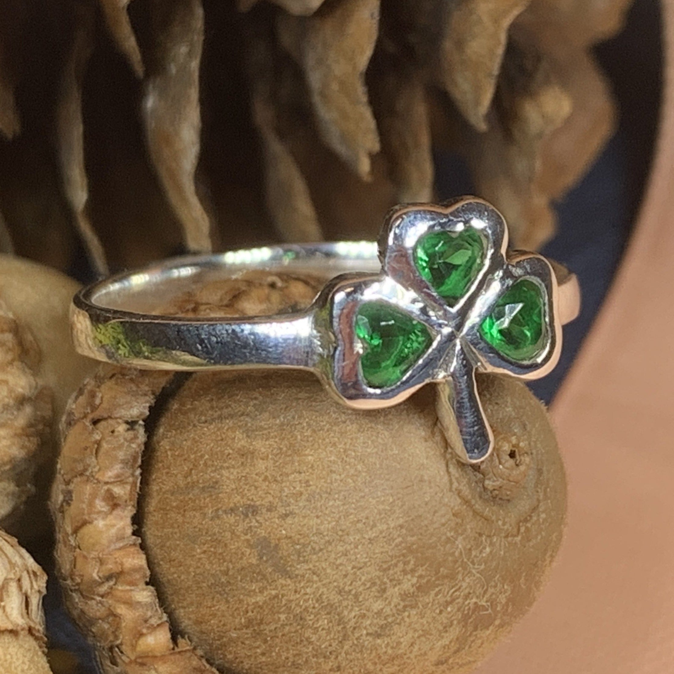Emerald Isle Irish Shamrock Ring in Sterling Silver