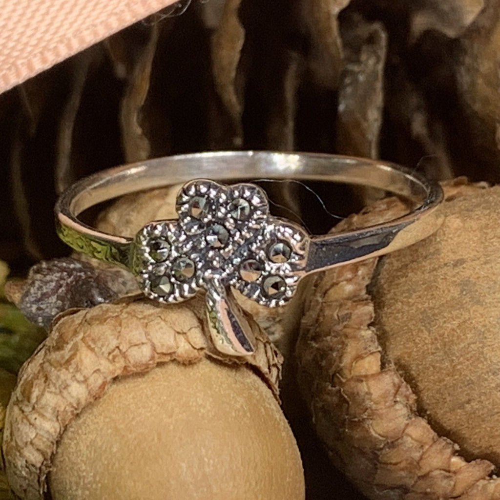Fáilte Irish Shamrock Ring with Marcasite