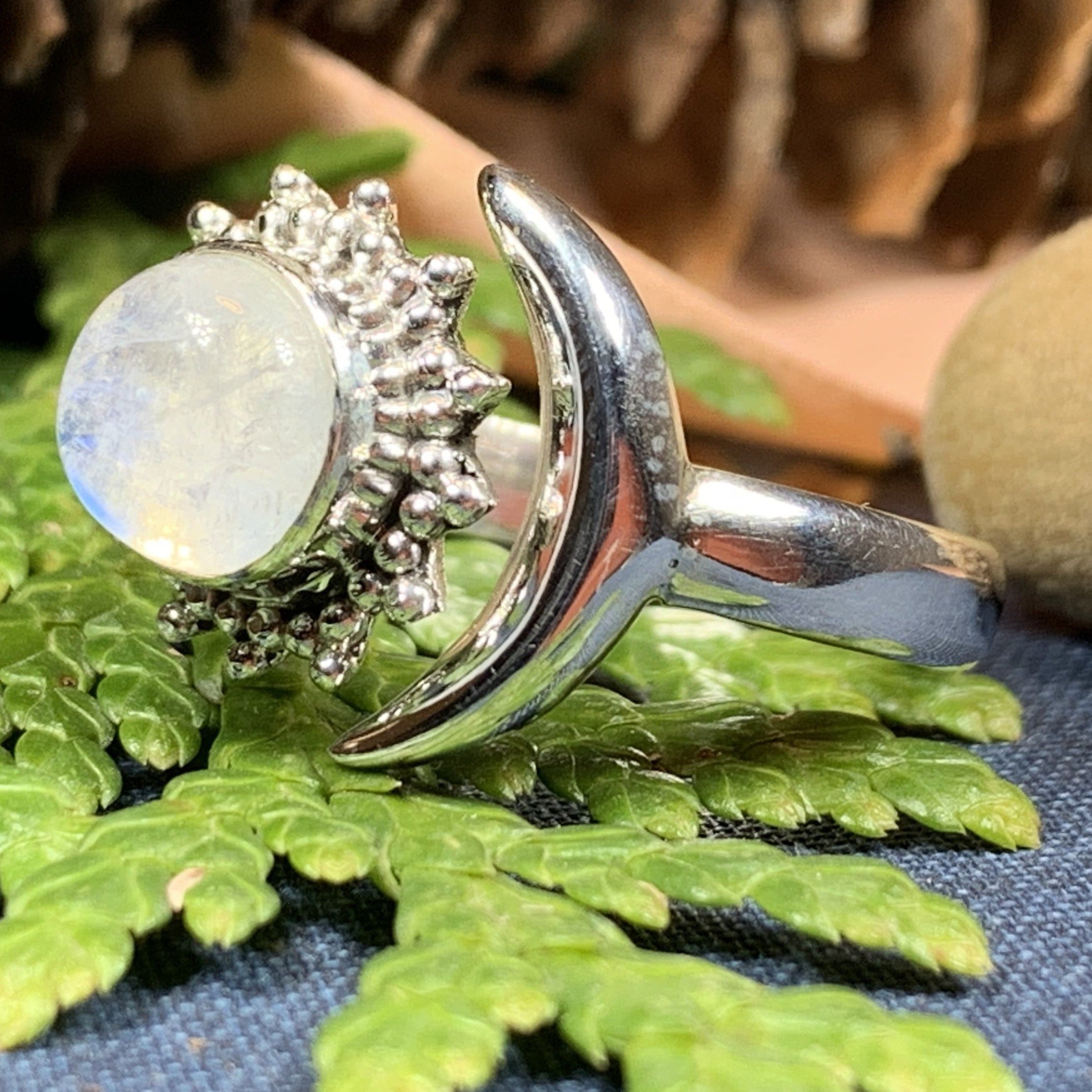 Bella Luna Crescent Moon Ring