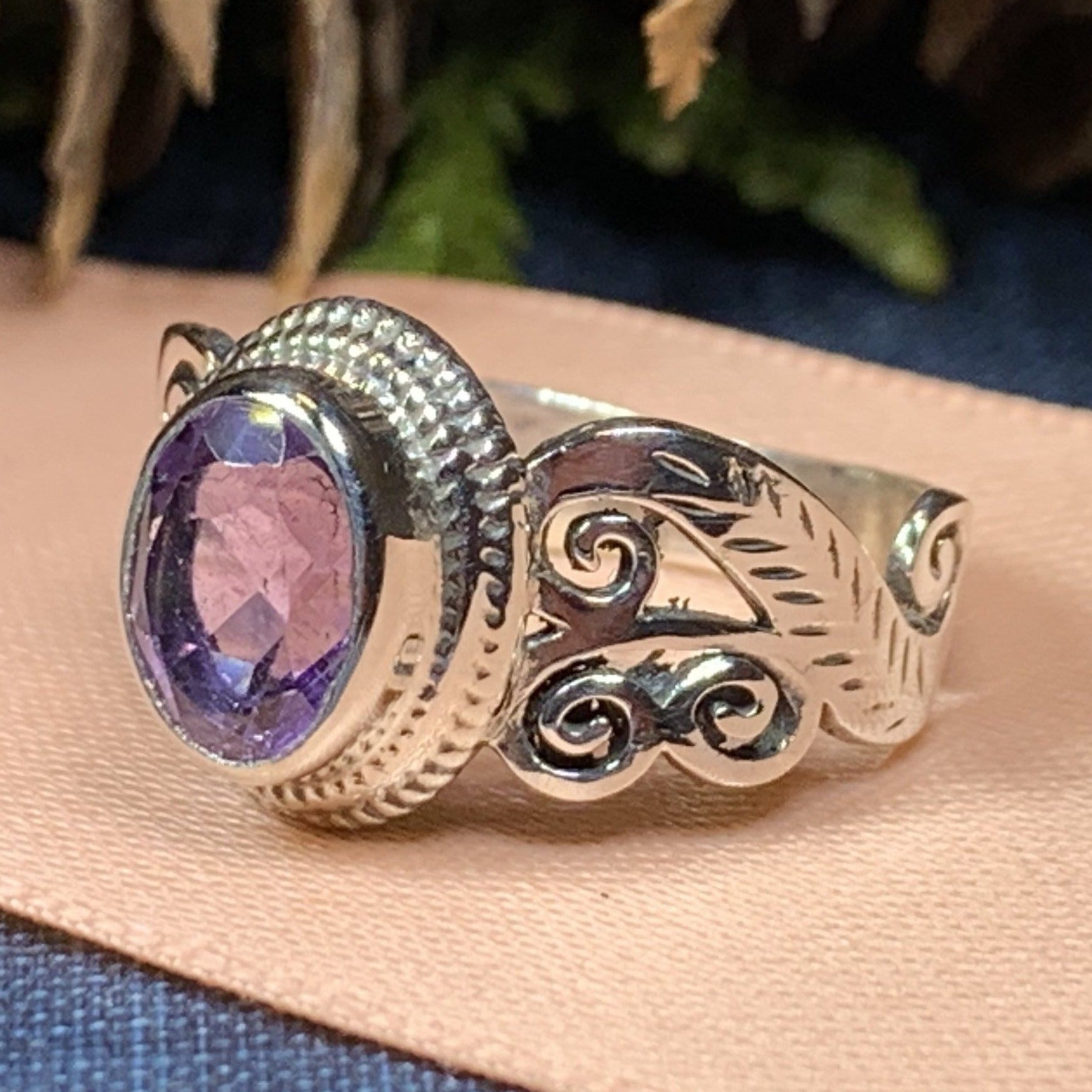 Colleen Celtic Knot Ring