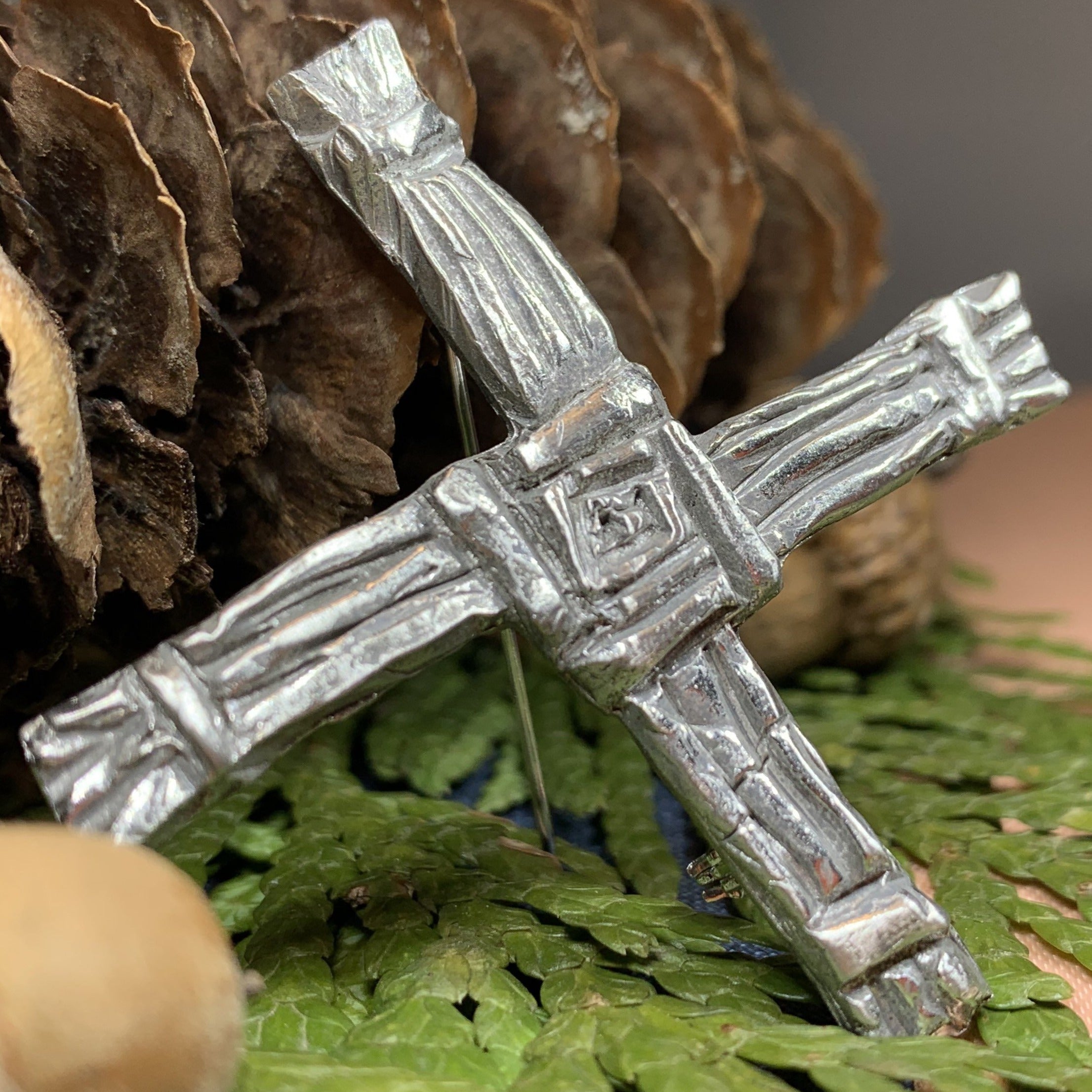 Ireland's Saint Brigid's Cross Brooch