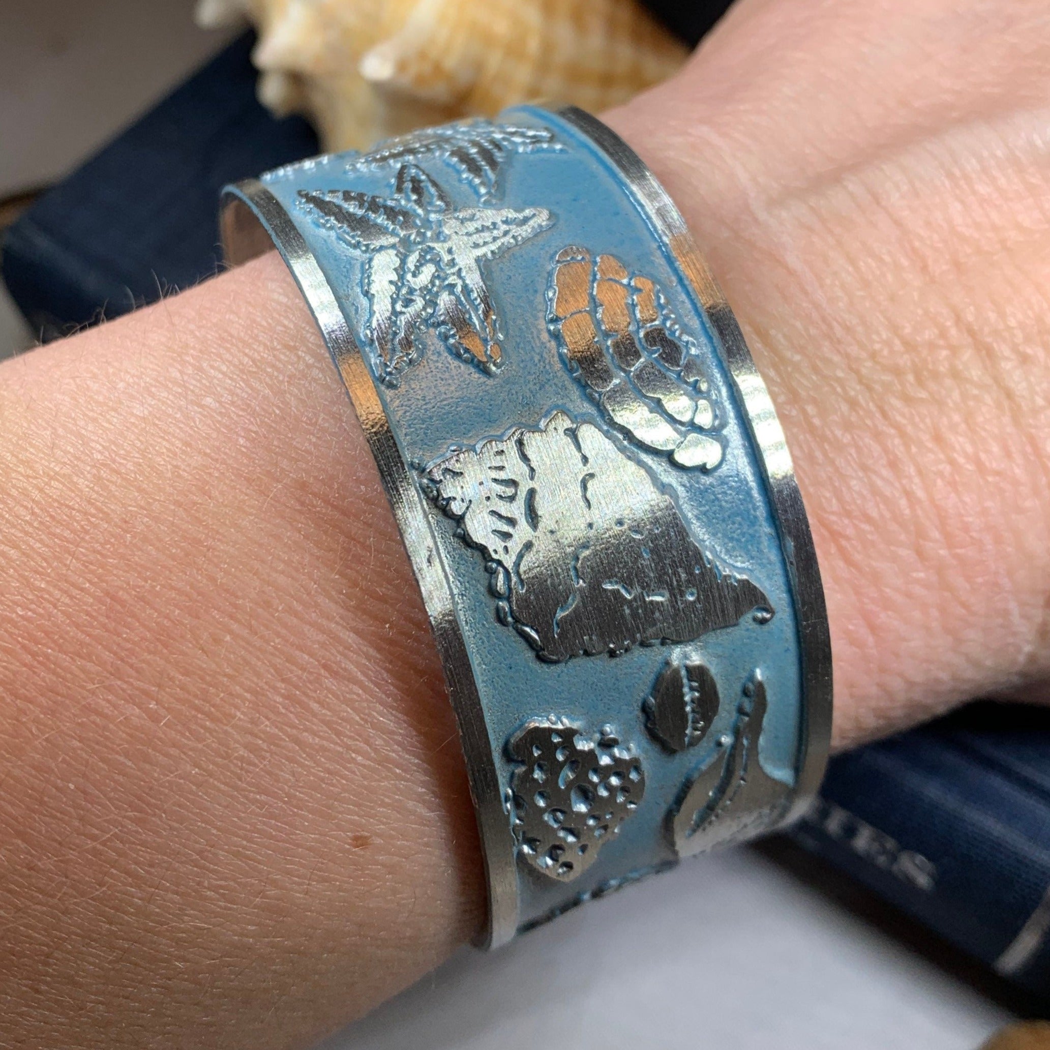 Blue Seashell Bracelet