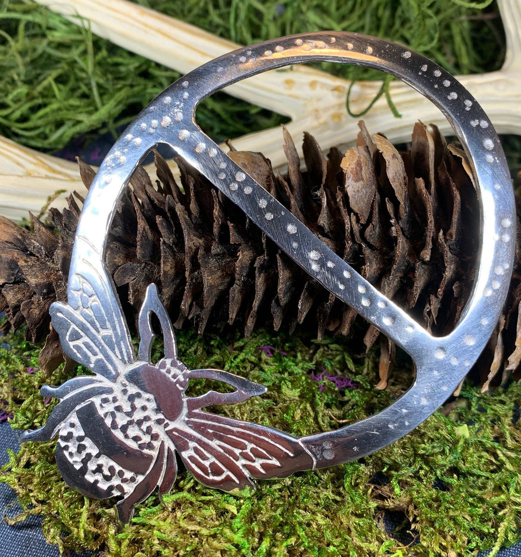 Bonnie Bee Pewter Scarf Ring - Handmade in Scotland