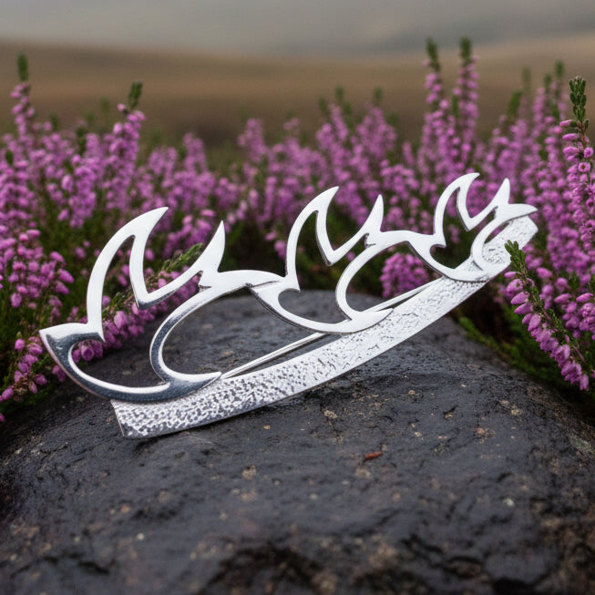 Iona Doves Brooch