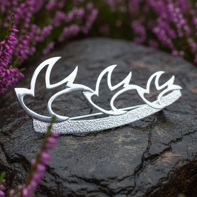 Iona Doves Brooch