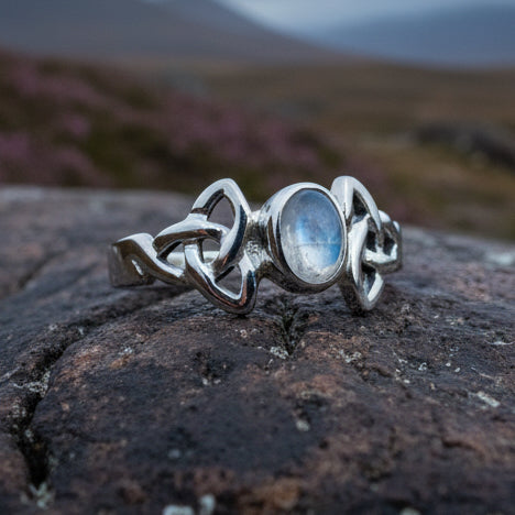 Damask Trinity Knot Moonstone Ring