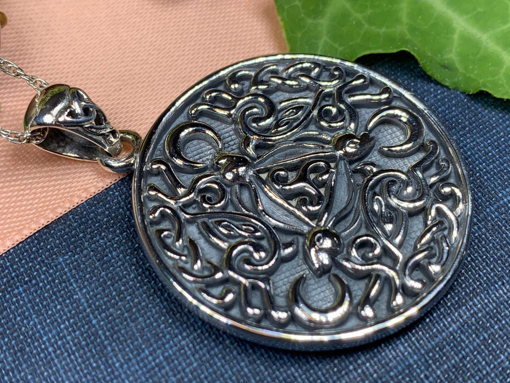 Calixa Triple Rabbit Necklace