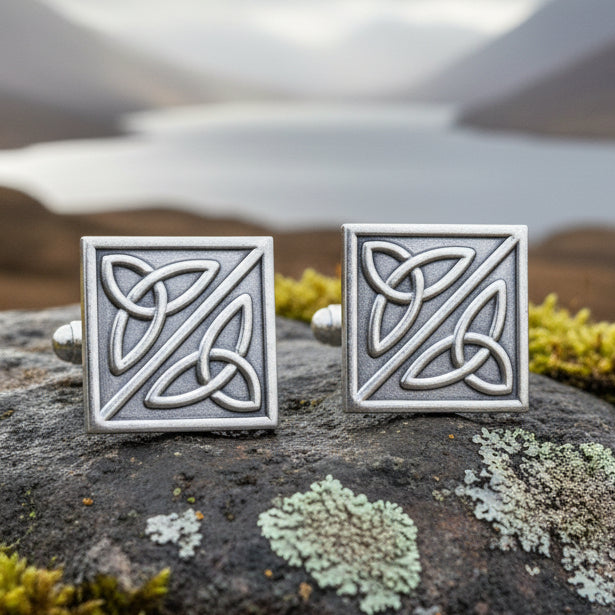 Trinity Knot Cufflinks for Men