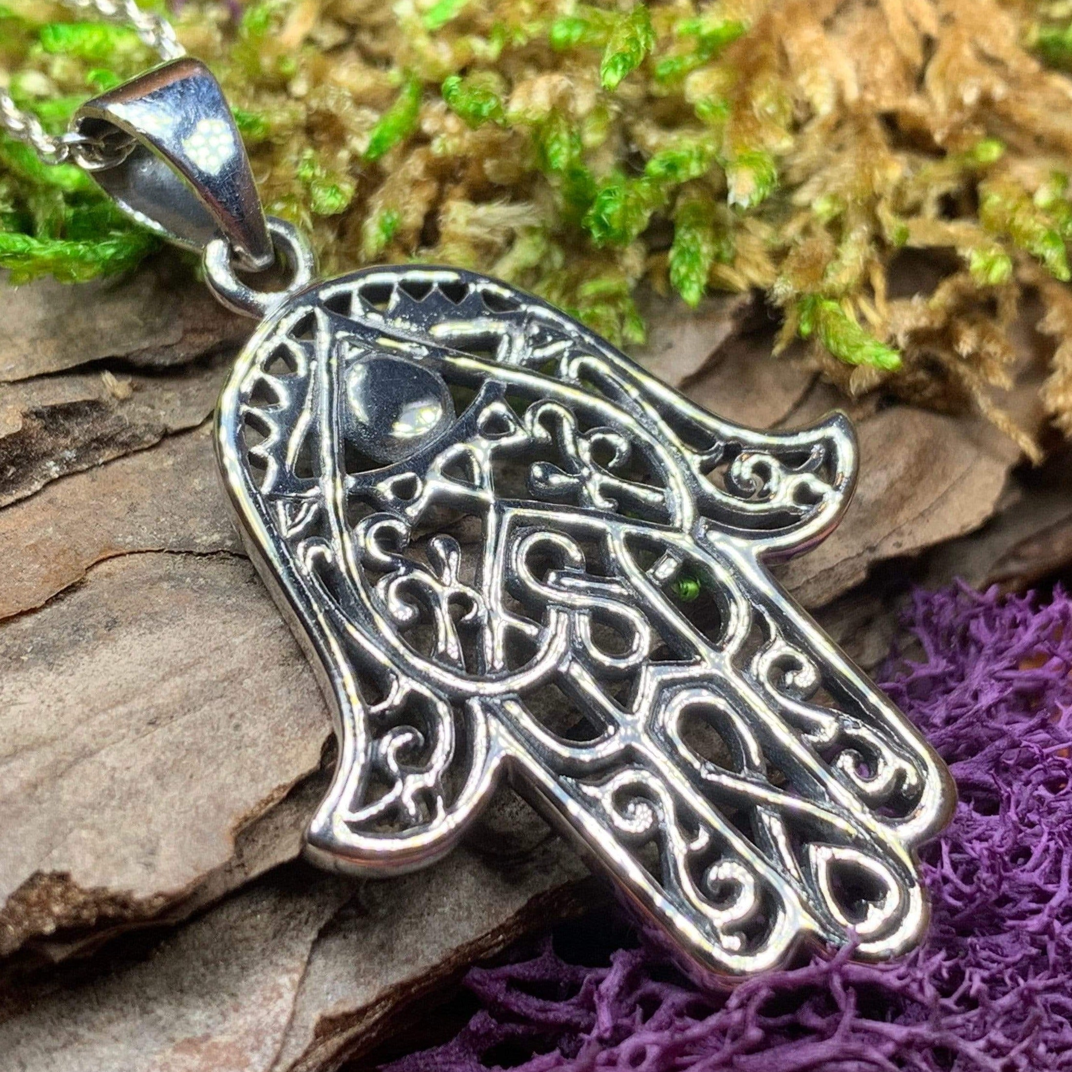 Amory Hamsa Hand Necklace in Sterling Silver