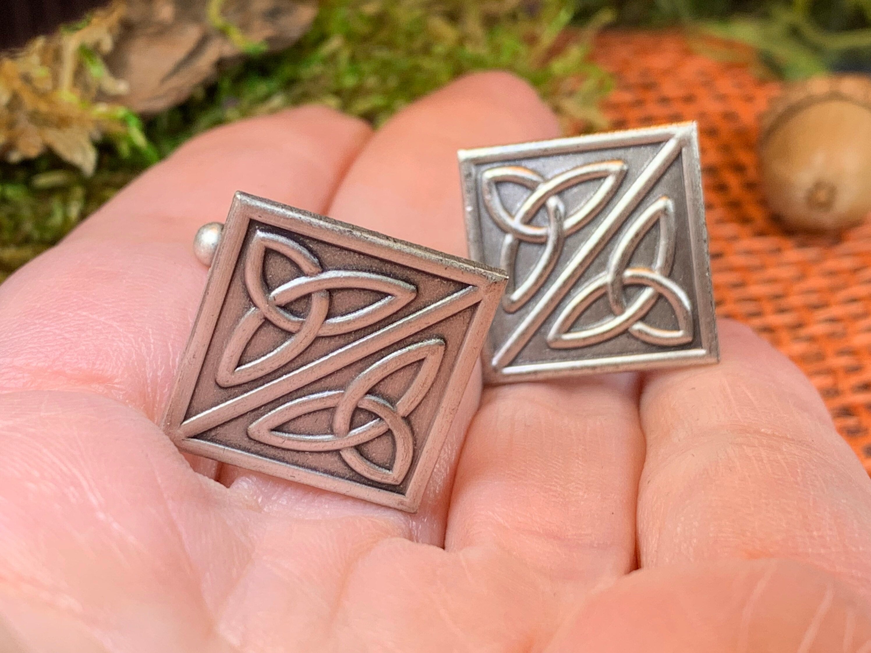 Trinity Knot Cufflinks for Men
