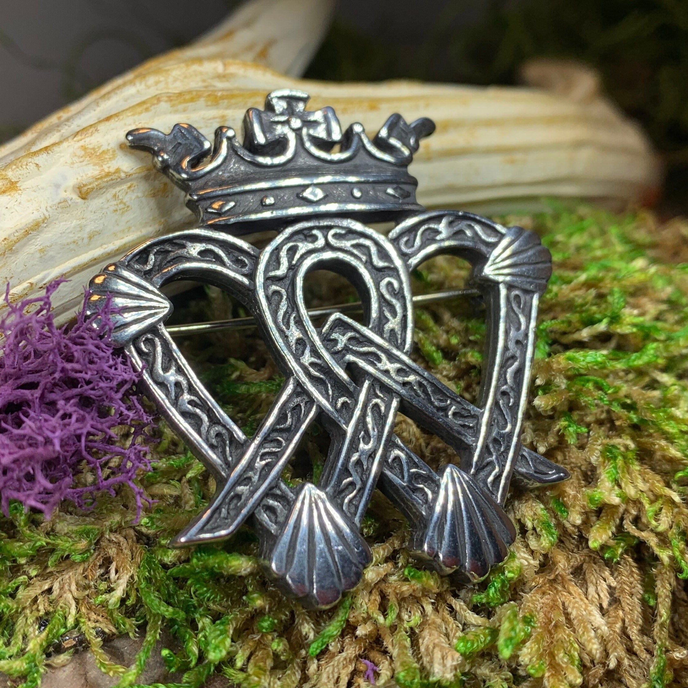 Siofa Scottish Luckenbooth Brooch - Handmade in Scotland