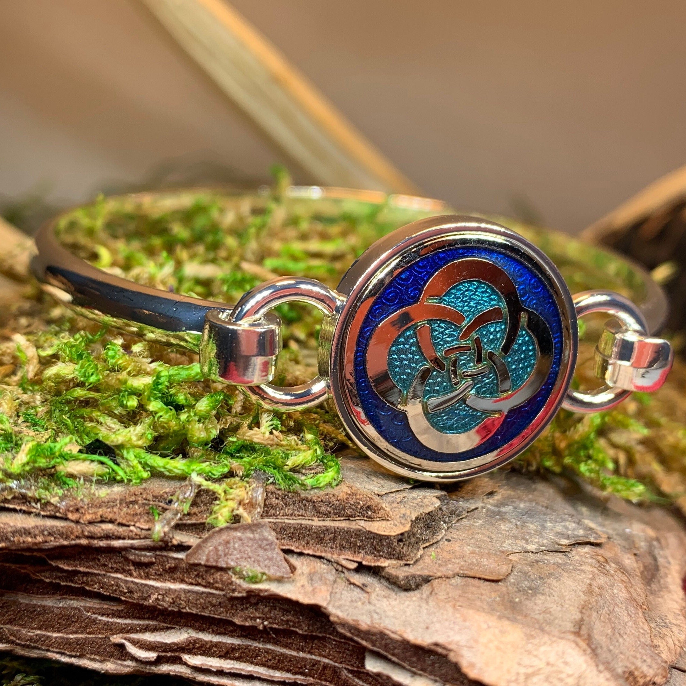 Dara Knot Bracelet