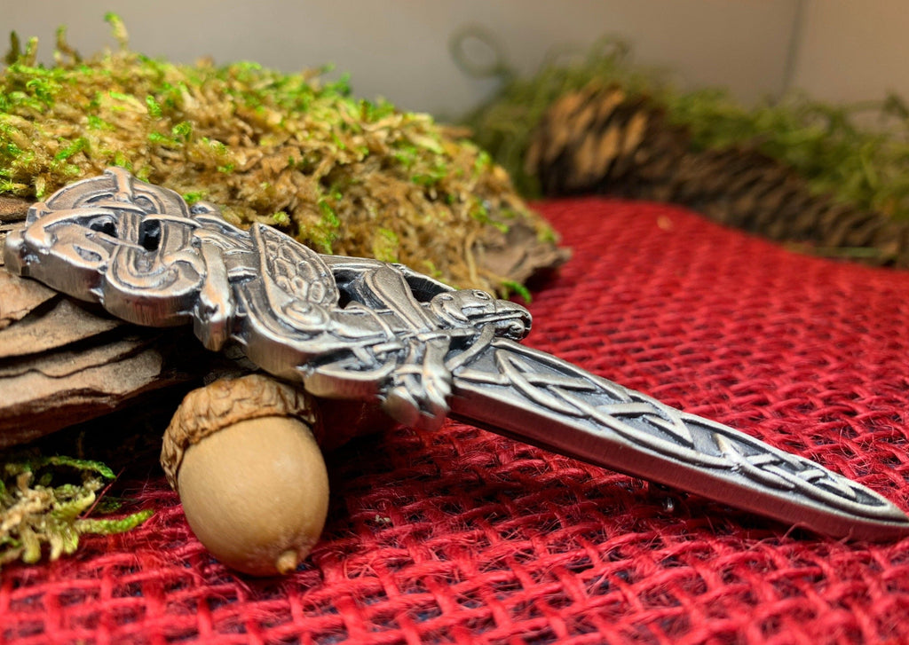 Celtic Raven Kilt Pin