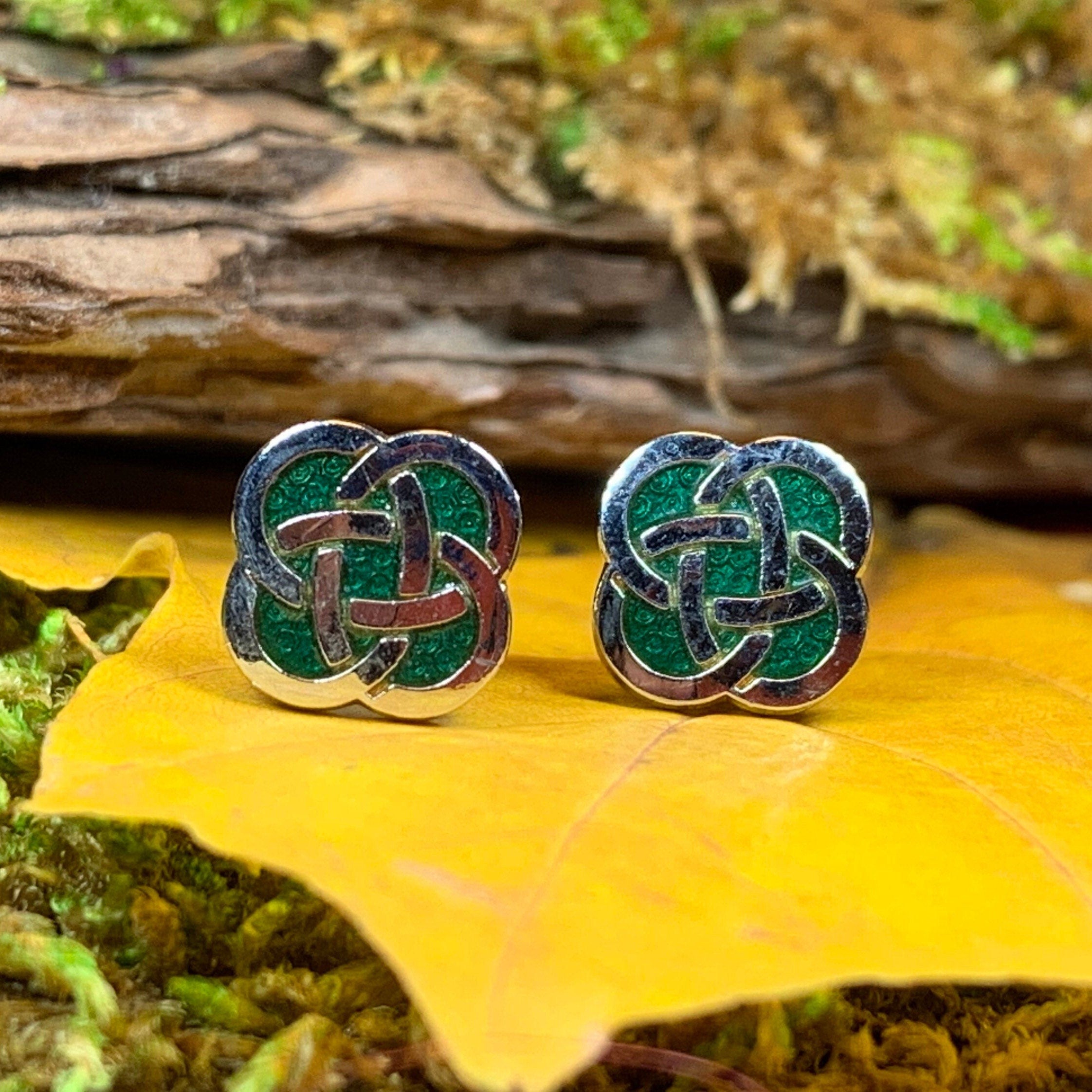 Dara Knot Stud Earrings