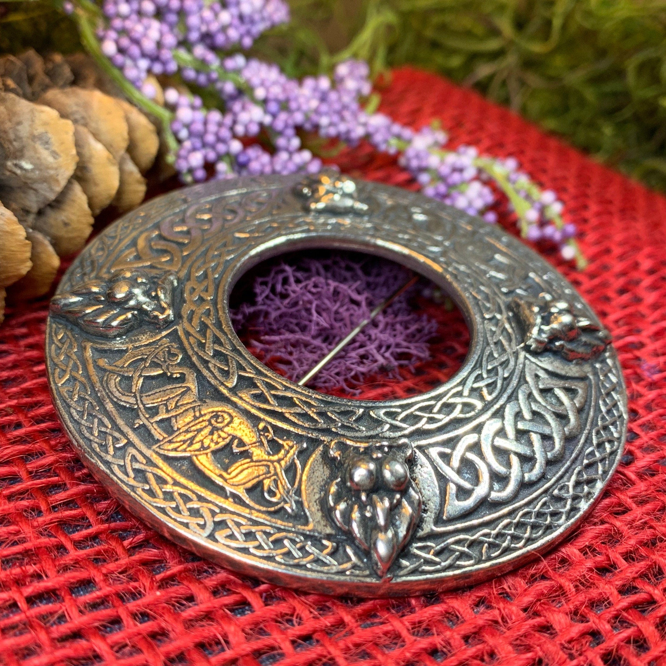 Bold Lion Brooch