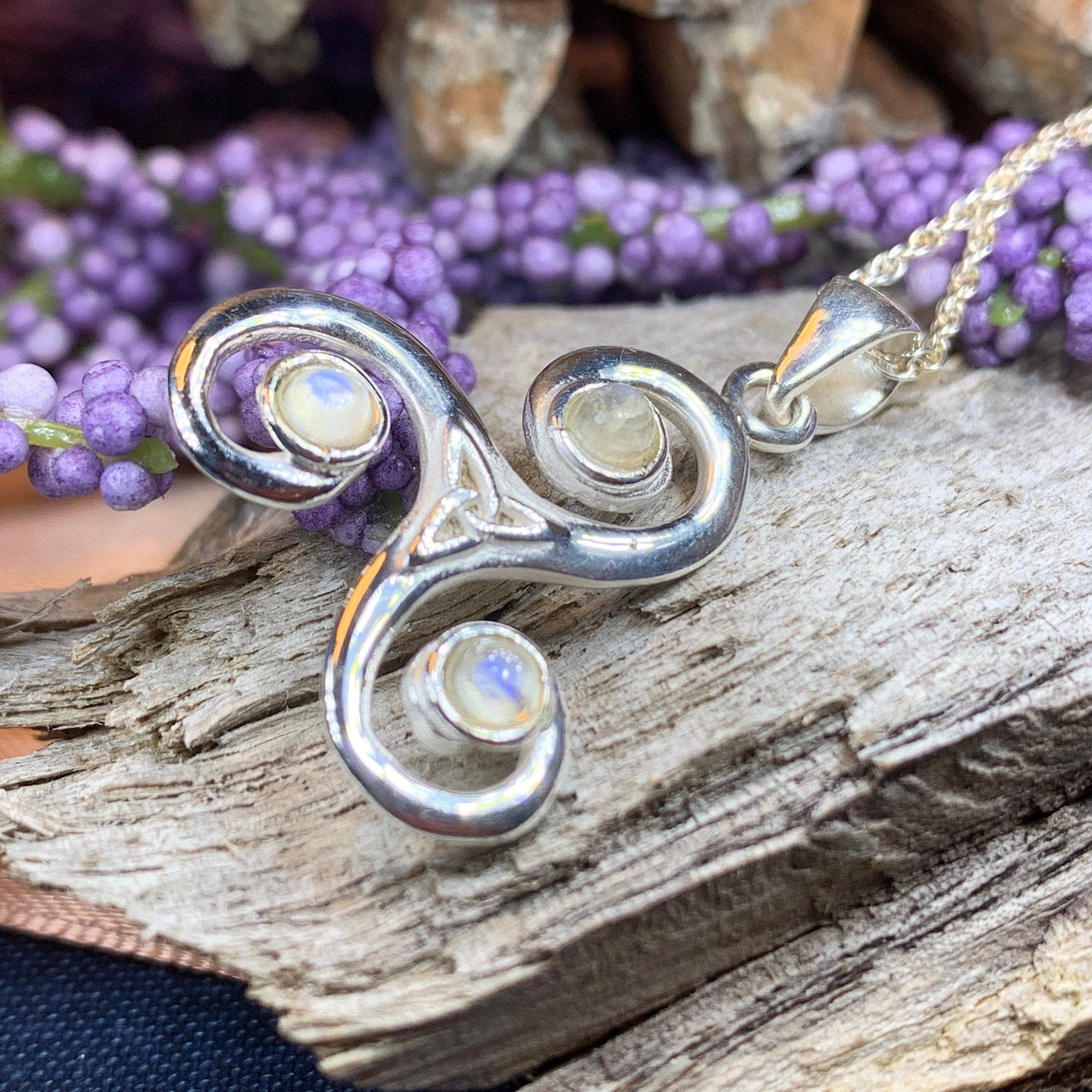 Jennie Celtic Spiral Necklace