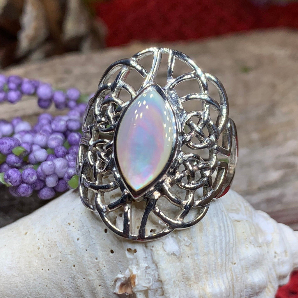 Nireena Celtic Knot Ring with Mother of Pearl