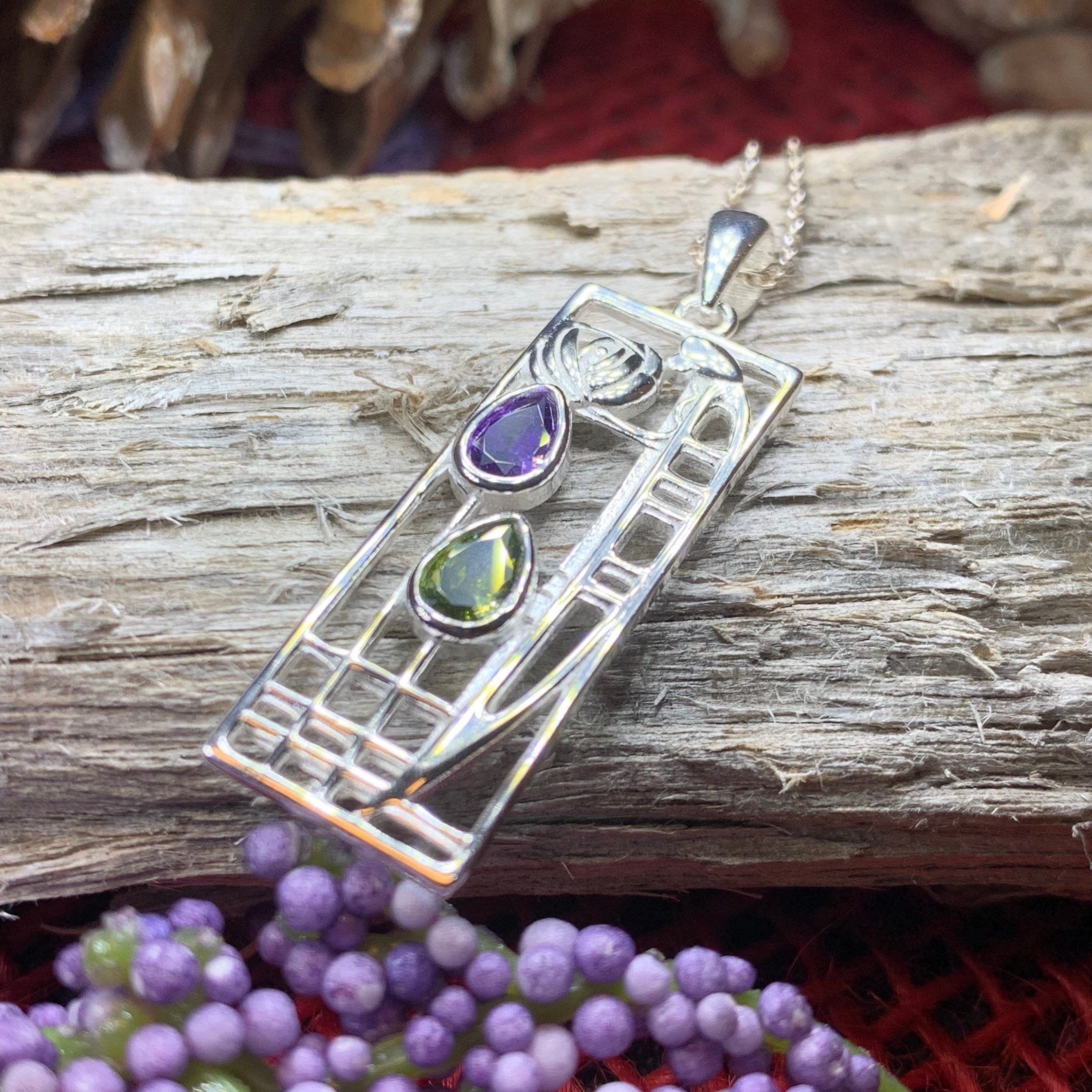 Cairn Lover Mackintosh Necklace
