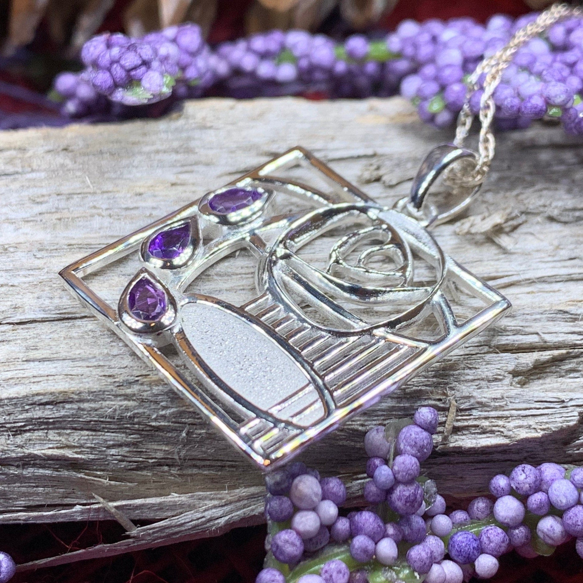 Cairn Clyde Mackintosh Necklace