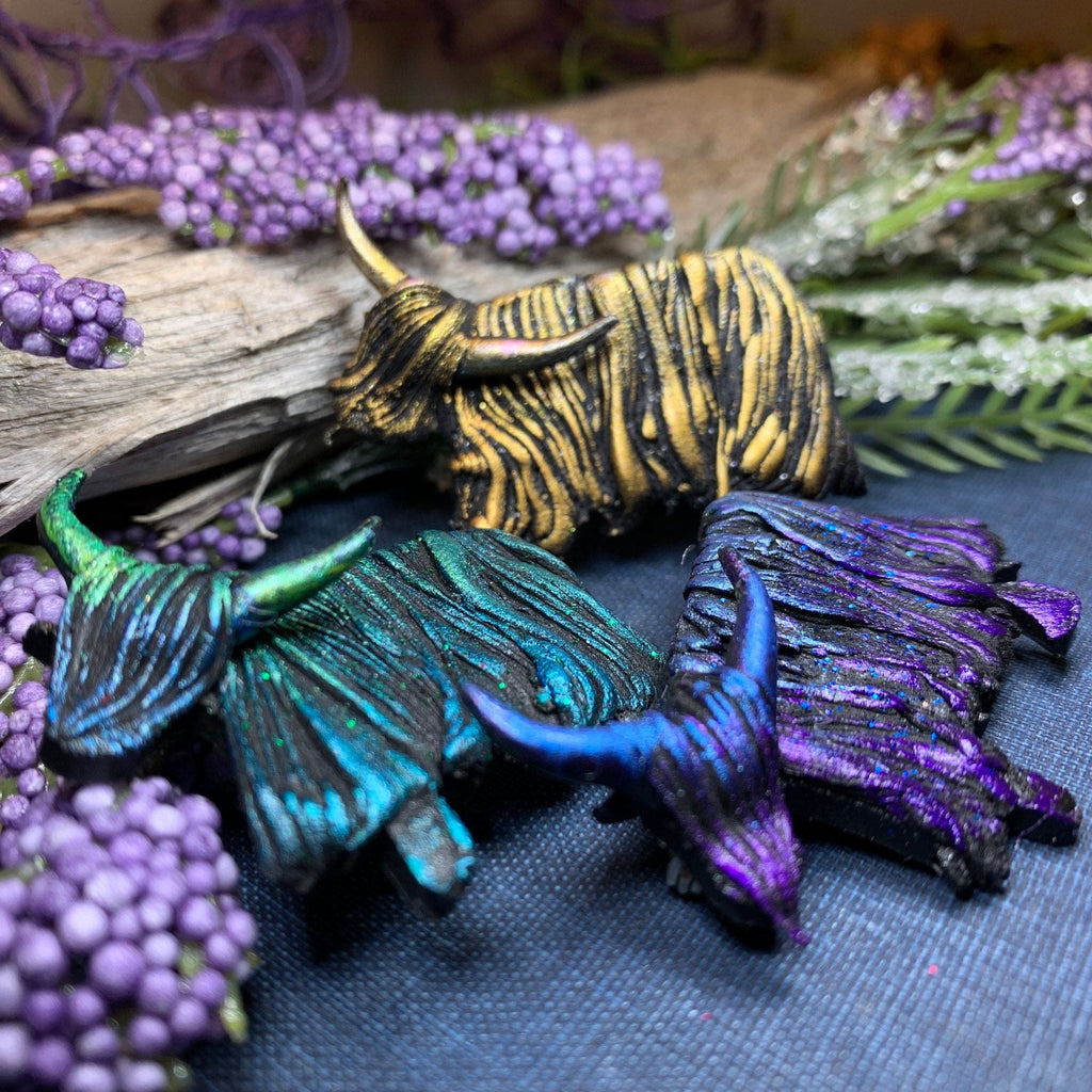 Shaggy Highland Cow Brooch - Handmade in Scotland