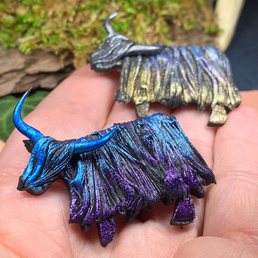 Shaggy Highland Cow Brooch - Handmade in Scotland