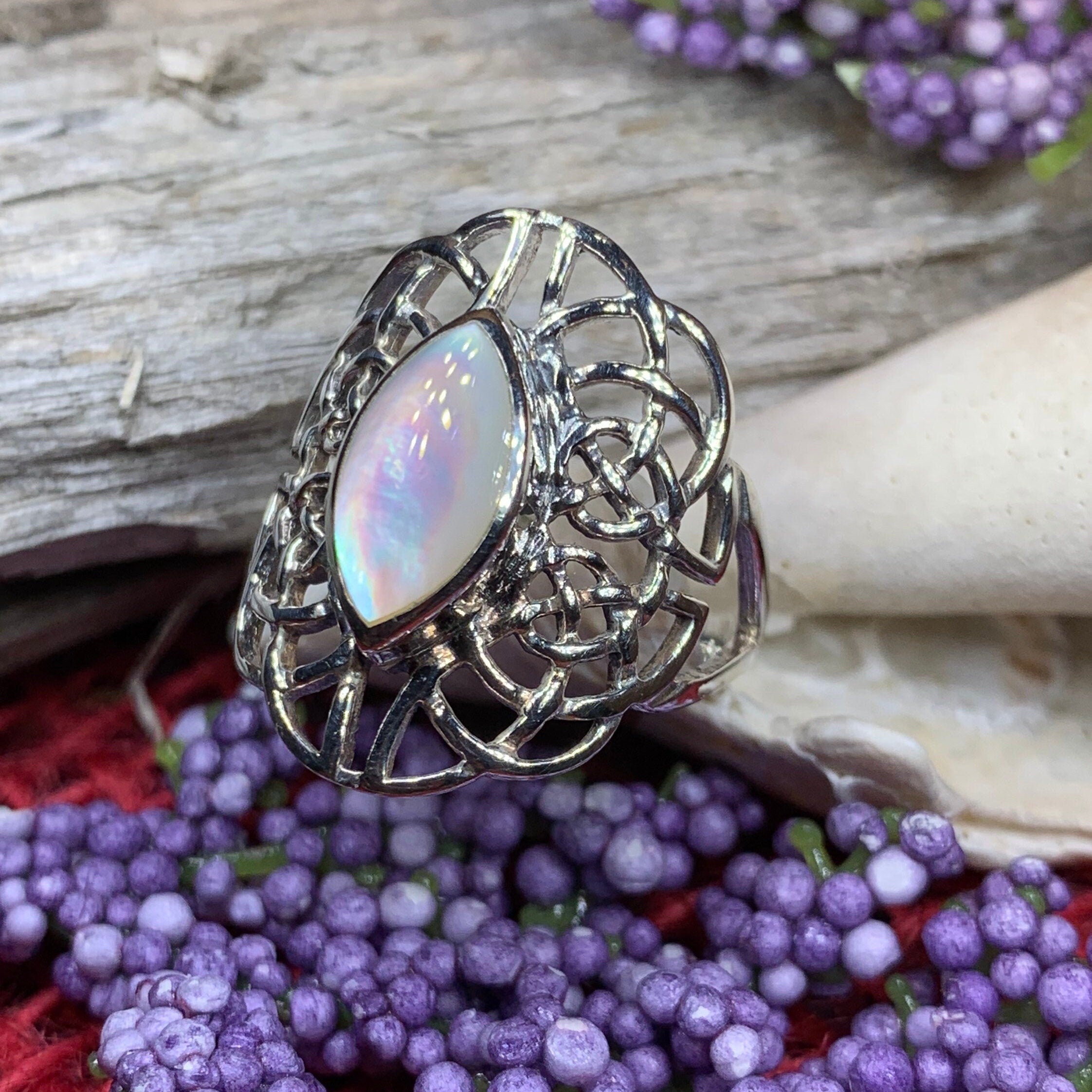 Nireena Celtic Knot Ring with Mother of Pearl