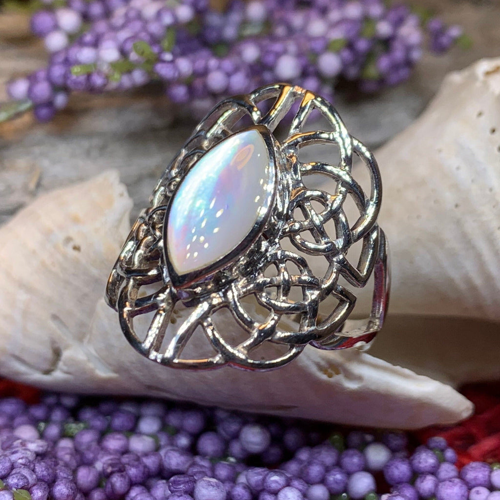 Nireena Celtic Knot Ring with Mother of Pearl