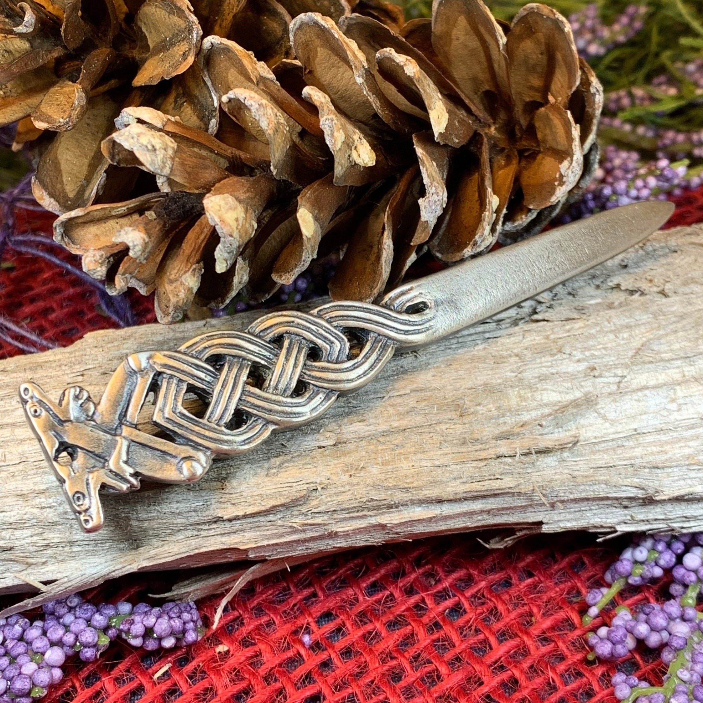 Celtic Double Wolf Kilt Pin - Handmade in Scotland