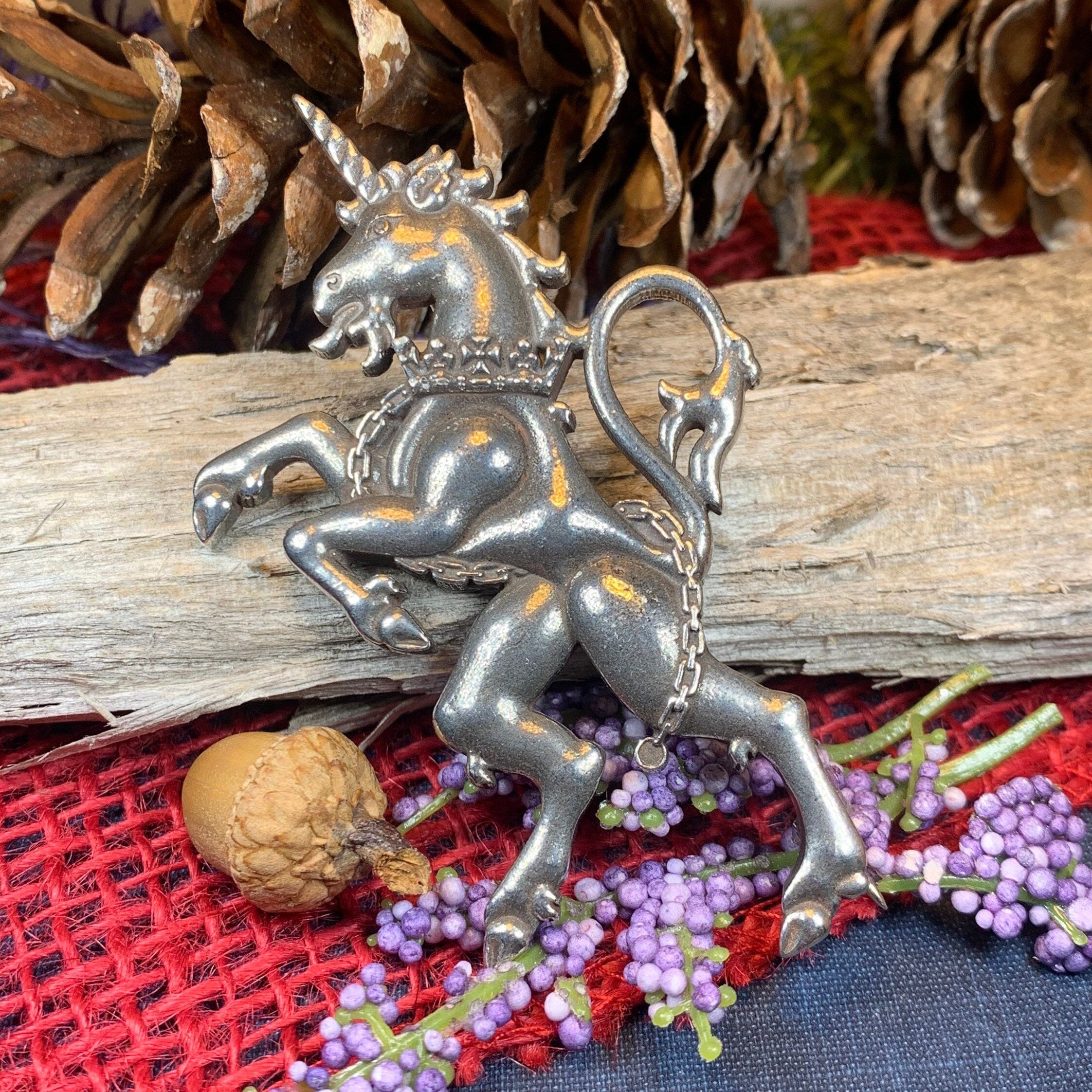 Giles Unicorn of Scotland Tartan Pin