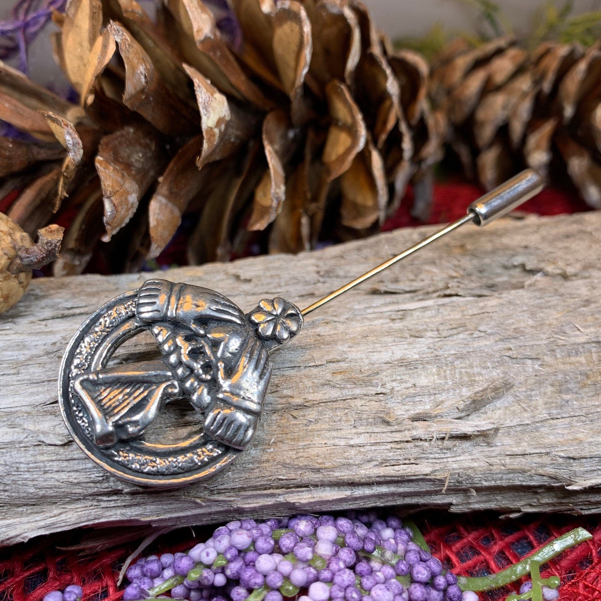 Irish Claddagh Stick Pin